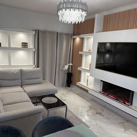 Emotion Vip Apartment นีซ ภายนอก รูปภาพ