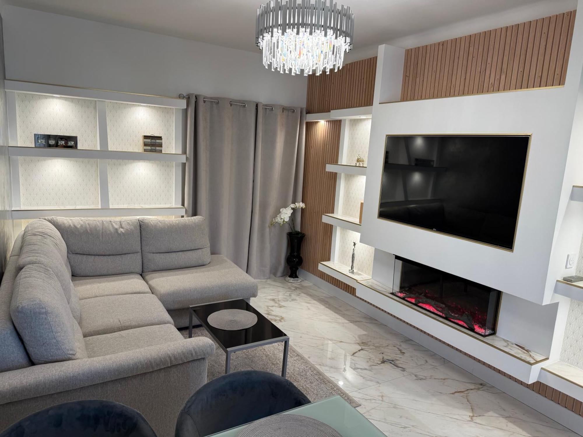 Emotion Vip Apartment นีซ ภายนอก รูปภาพ