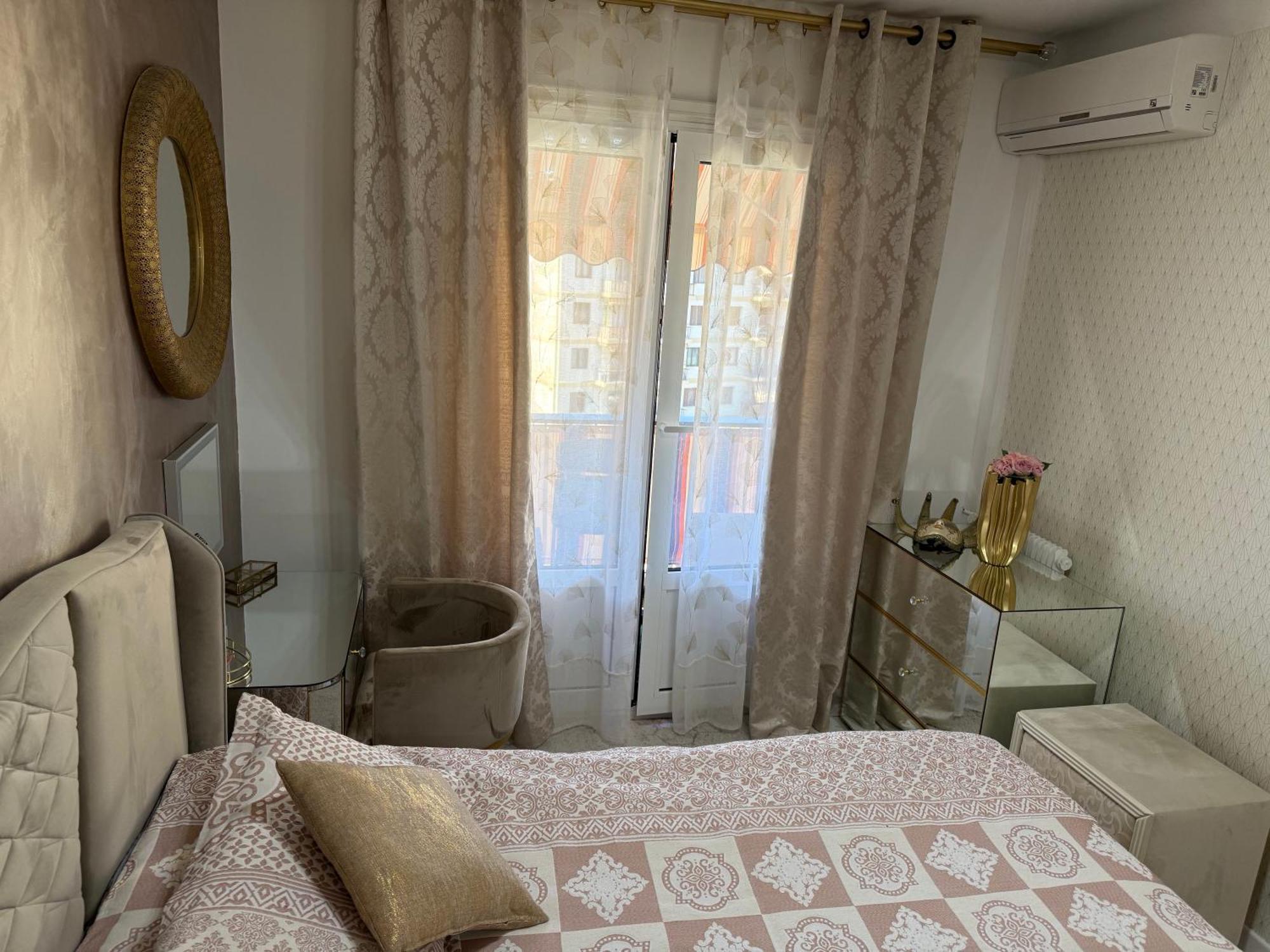 Emotion Vip Apartment นีซ ภายนอก รูปภาพ