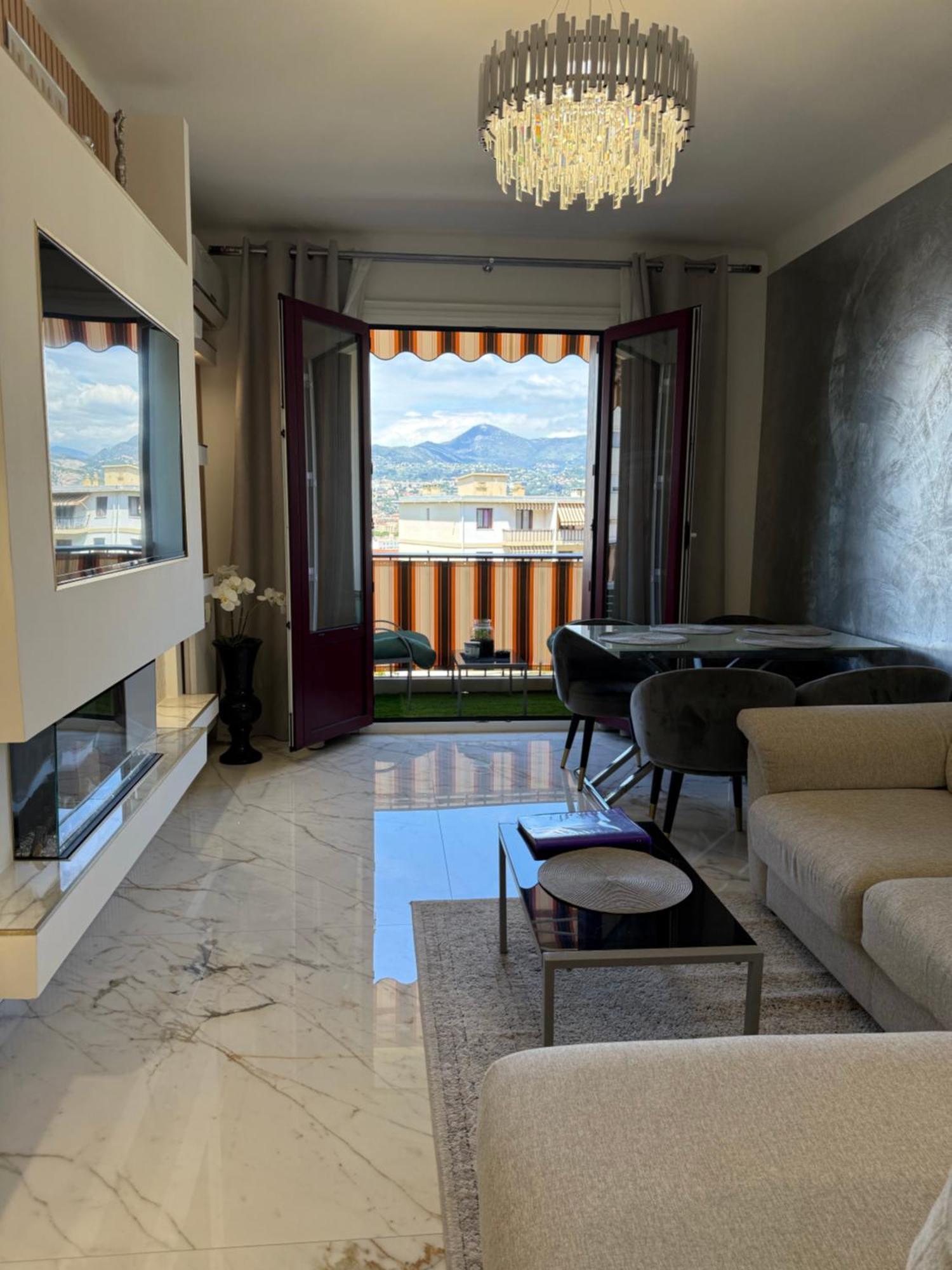 Emotion Vip Apartment นีซ ภายนอก รูปภาพ